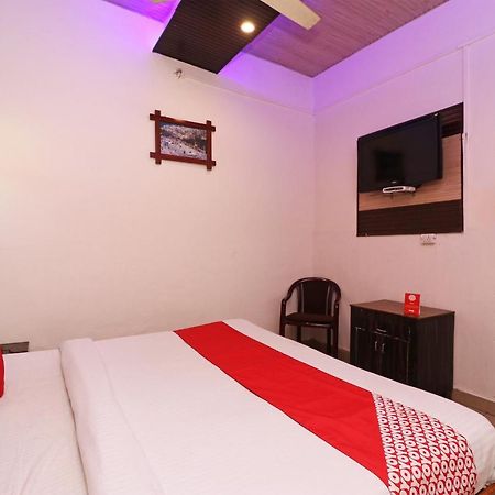 Hôtel Oyo 75571 Sai Pooja Lodging à Bombay Extérieur photo